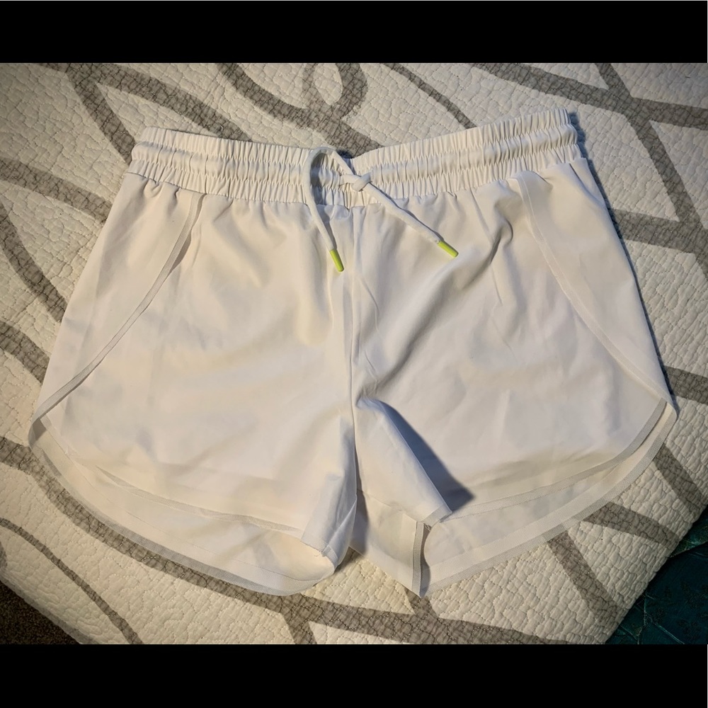 ZYIA white Flow Shorts
